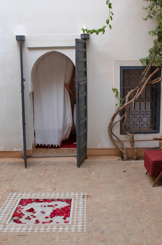 Ruhiger Innenhof des Dar Baraka.